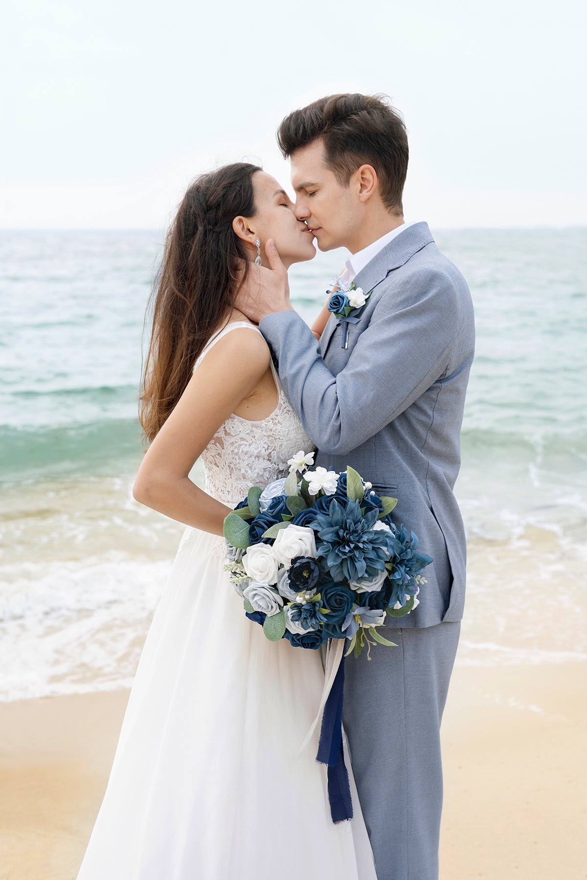 Small Round Bridal Bouquet in Noble Navy Blue