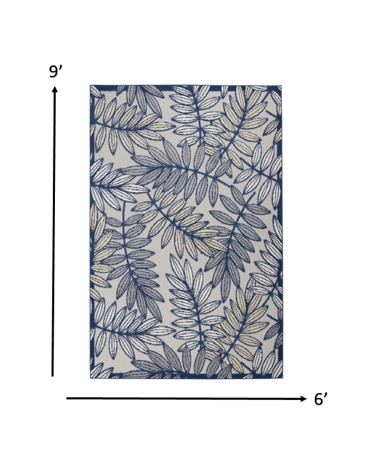 4' X 6' Ivory And Blue Floral Indoor Outdoor Area Rug