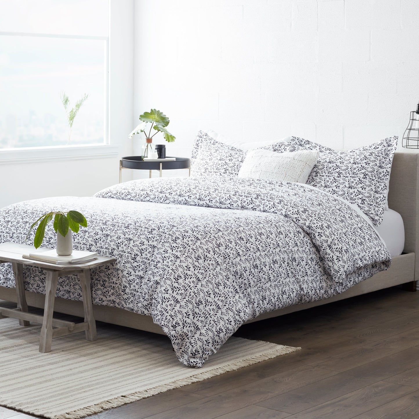 Burst of Vines Pattern 3-Piece Duvet Cover Set