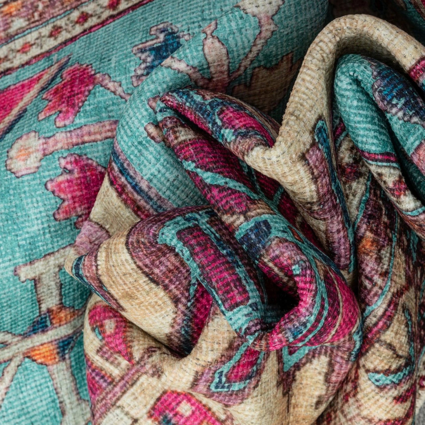Shasta Machine Washable Vintage Bohemian Medallion Persian Blush Turquoise Flat-Weave Distressed Rug