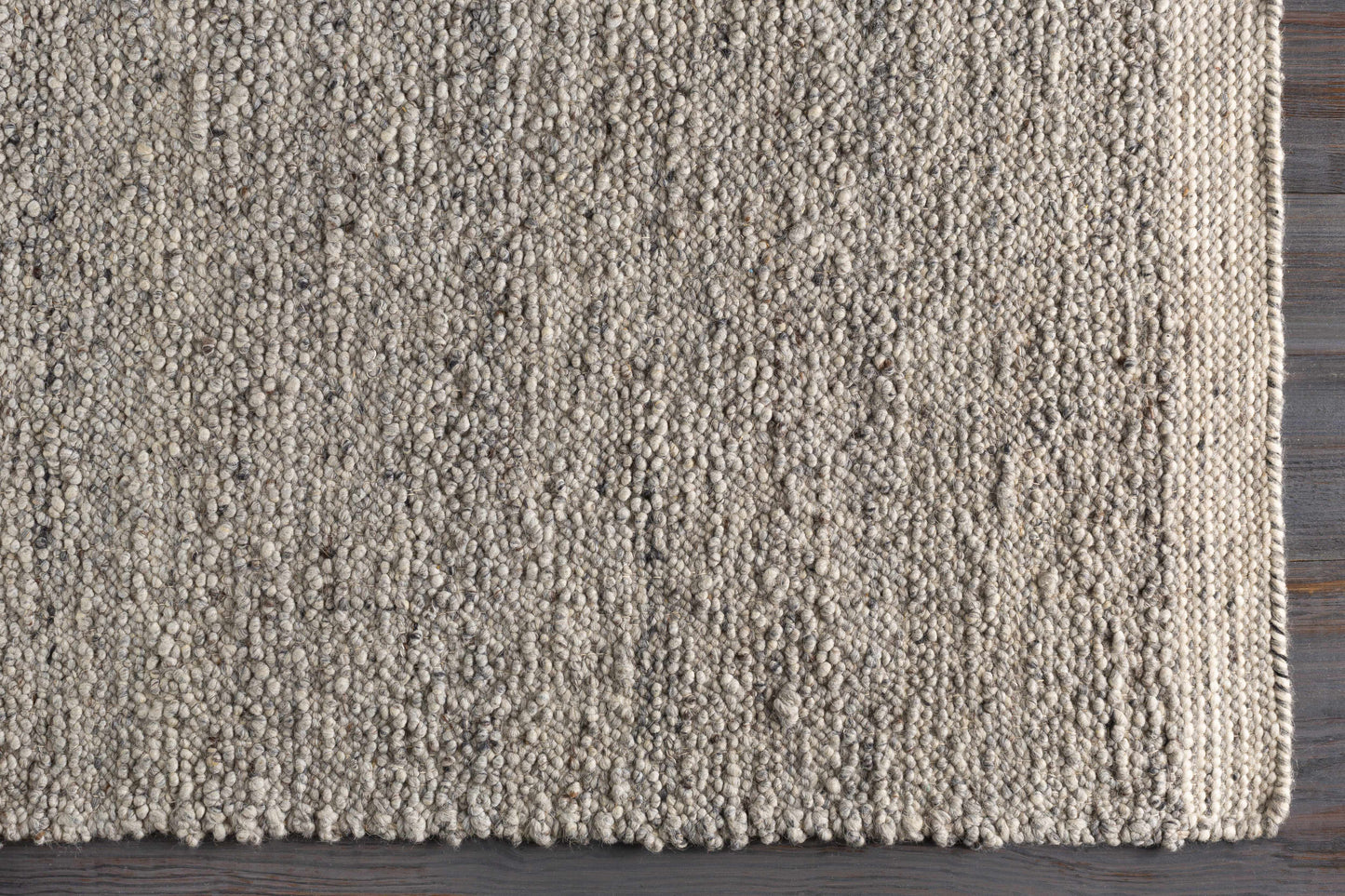 Basiao Area Rug | A Symphony of Color and Craftsmanship for Your Home