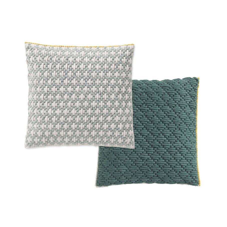 Silai 20" x 20" Pillow