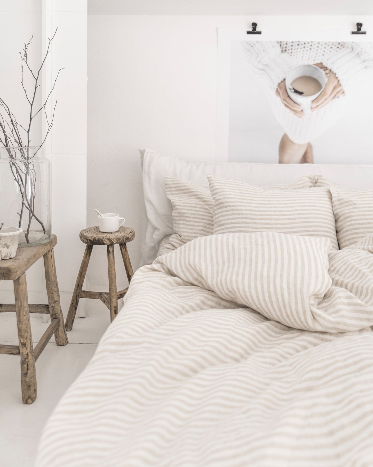 Striped in natural linen duvet cover