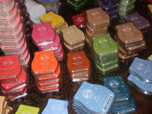 Scentsy, Sunkissed Citrus, Wickless Candle, Tart Warmer Wax 3.2 Fl Oz, 8 Squares