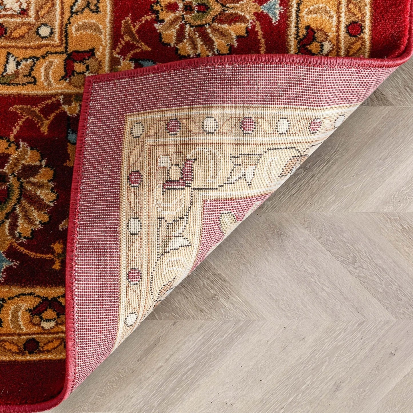 Aviva Red Traditional Rug