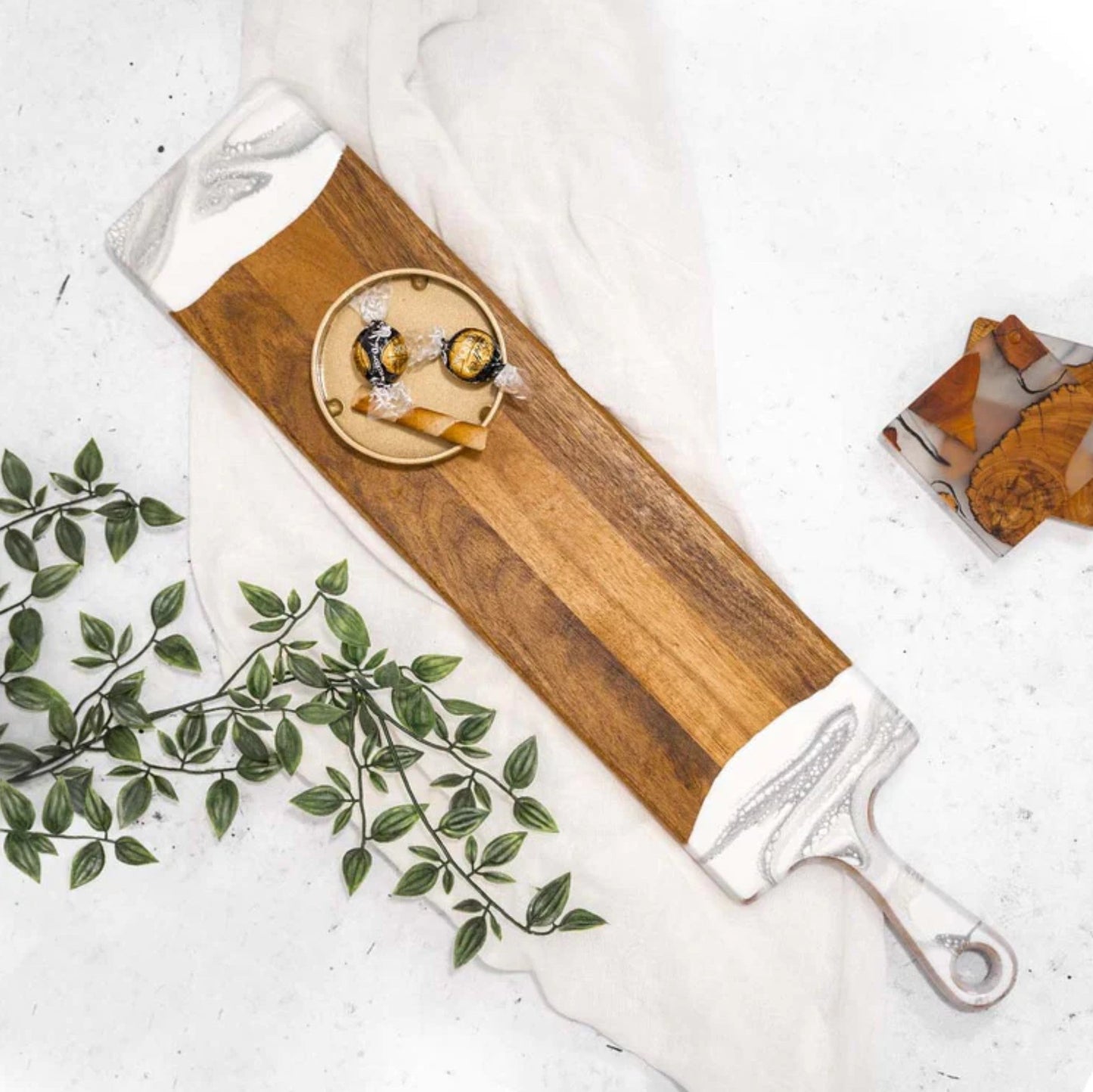 Acacia Baguette Board