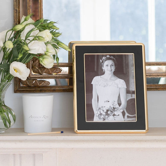Black Enamel & Gold Curve Frame