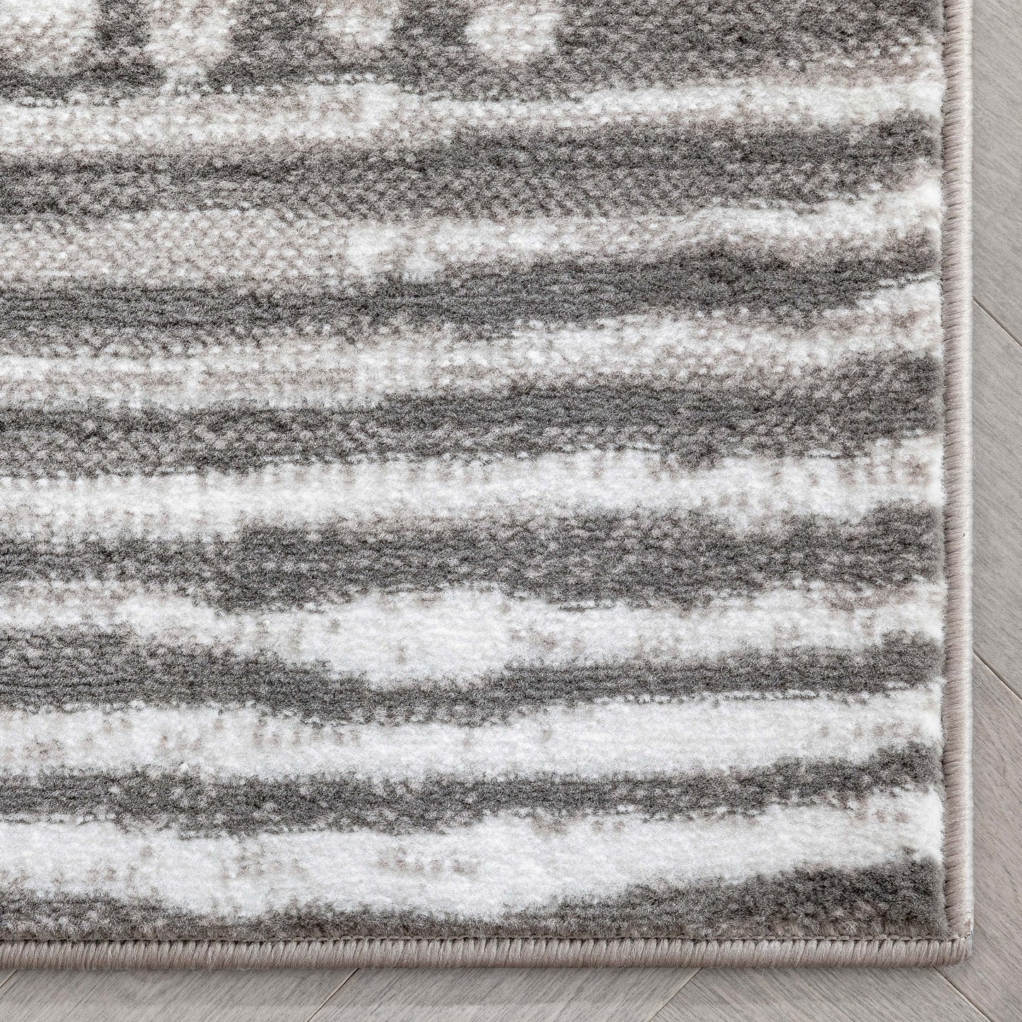 Aosta Tribal Diamond Pattern Grey Rug