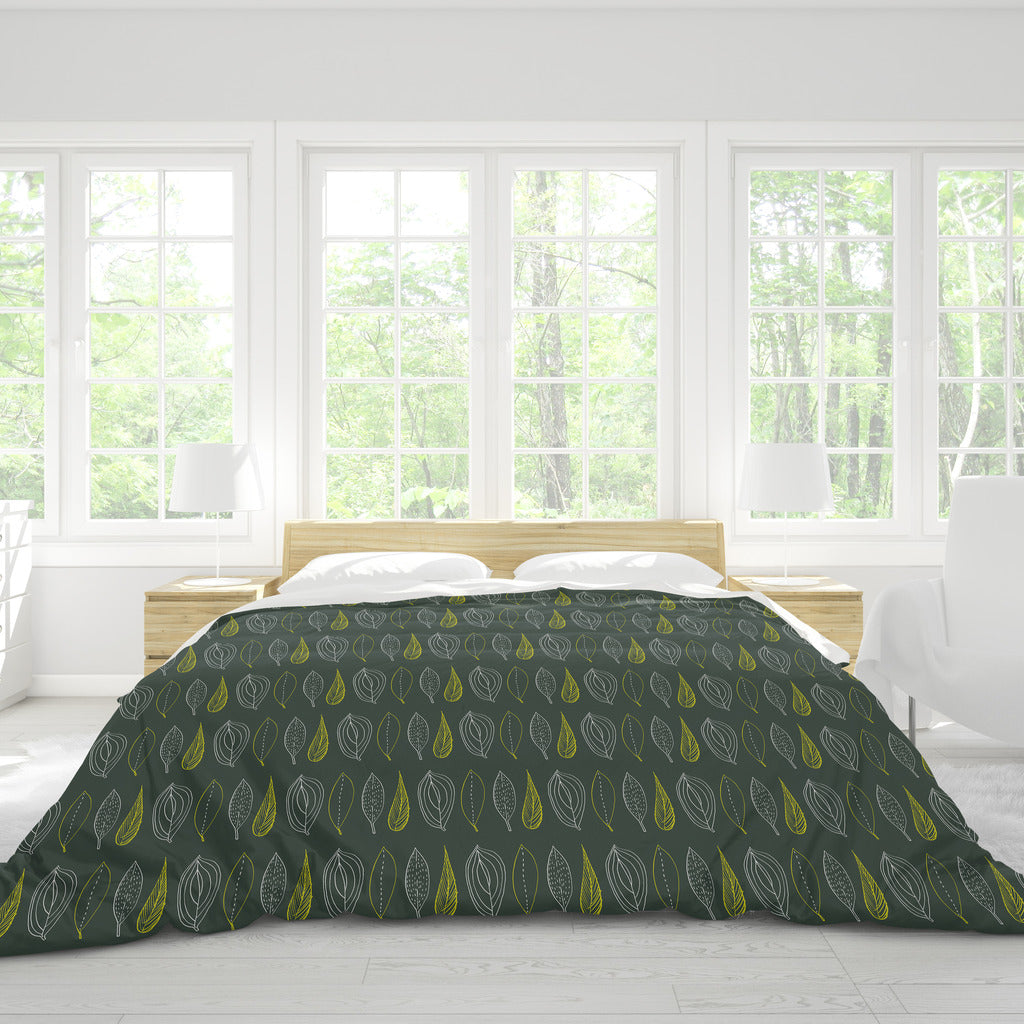 *NEW* Ultrasoft Lightweight Silky Smooth - Dark Green Leaves Duvet Cover
