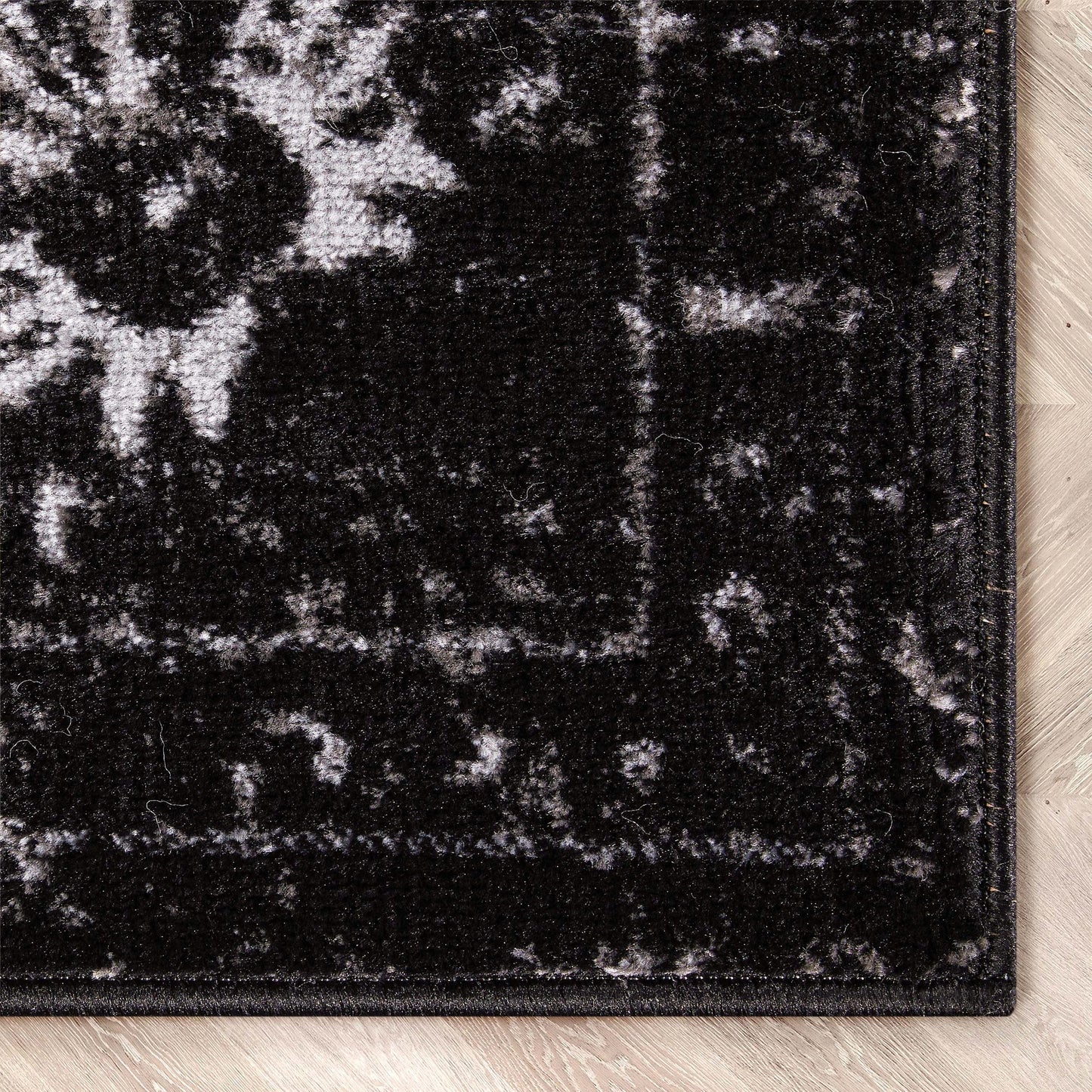 Argos Modern Vintage Lattice Black Rug