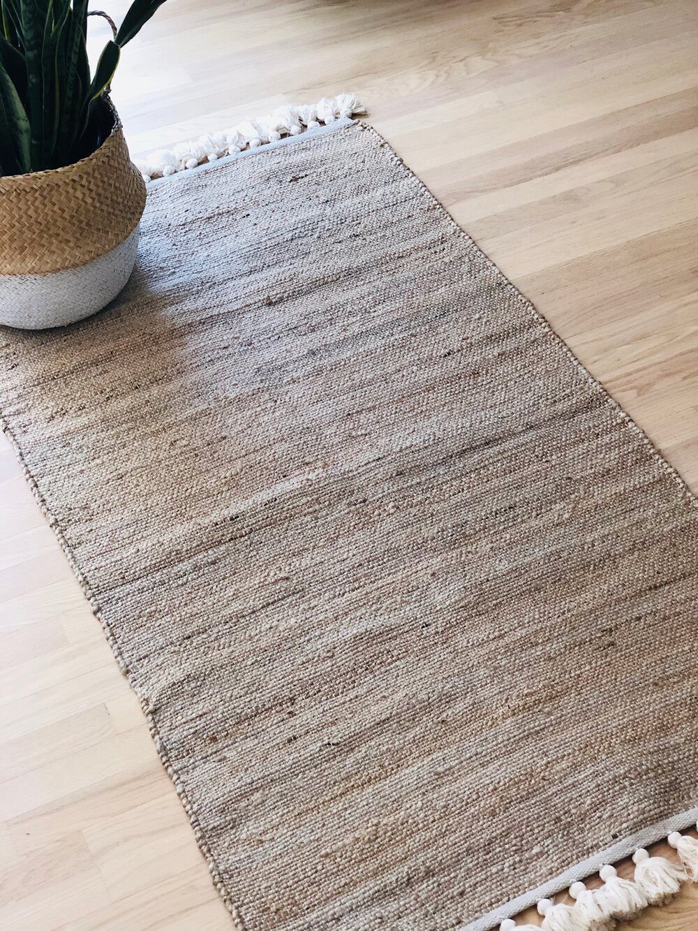 Tassel Jute Rug