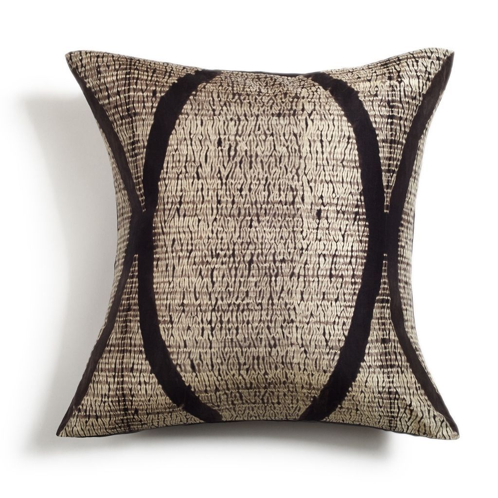 Arc Silk Throw Pillow - Black